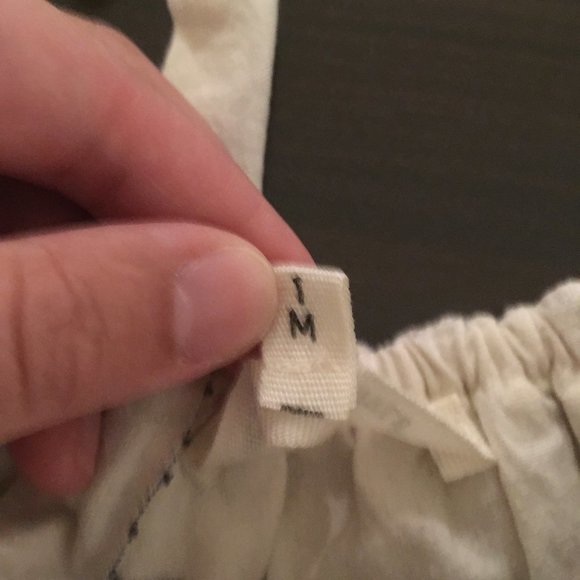 MESSAGE IN THE BOTTLE Popover Ruffle Romper - 1 Month - Picture 3 of 6